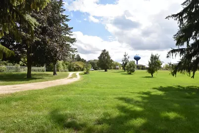 N94W17842  Appleton Ave, Menomonee Falls, WI 53051 - Photo 25