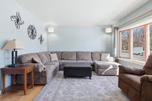 1324 N 13th Ave, West Bend, WI 53090 - Photo 7