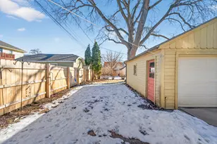 713 W Lawn Ave, Racine, WI 53405 - Photo 21