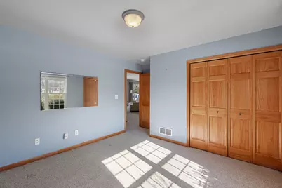 1960  Foxcroft Ln, Waukesha, WI 53189 - Photo 25