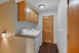 1960 Foxcroft Ln, Waukesha, WI 53189 - Photo 27