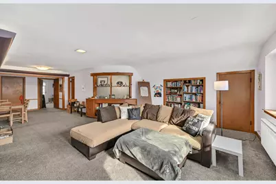 2024 E Newberry Blvd, Milwaukee, WI 53211 - Photo 9