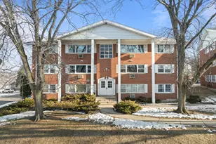 245 Country Club Dr, Lake Geneva, WI 53147 - Photo 1