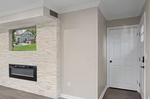 138 Vernon St, Williams Bay, WI 53191 - Photo 23