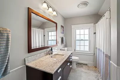 817  Cleveland Ave, Racine, WI 53405 - Photo 15