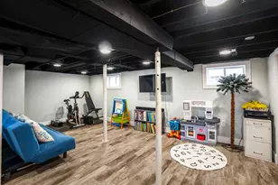 817 Cleveland Ave, Racine, WI 53405 - Photo 19