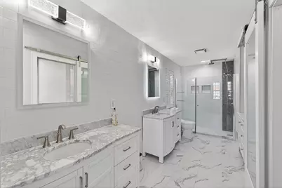 3838 E Stargrass Ln, Oak Creek, WI 53154 - Photo 27