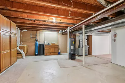 N21W24045  Garden Cir #F, Pewaukee, WI 53072 - Photo 51