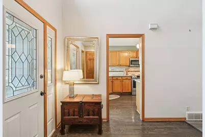 N21W24045  Garden Cir #F, Pewaukee, WI 53072 - Photo 13