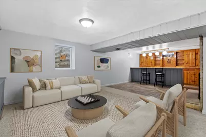 15620 W Saint Francis Dr, New Berlin, WI 53151 - Photo 13