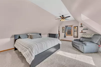 550  Gifford St, Genoa City, WI 53128 - Photo 35