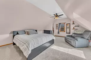 550 Gifford St, Genoa City, WI 53128 - Photo 35