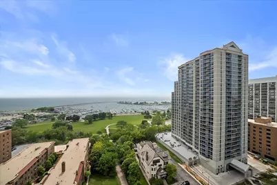 1707 N Prospect Ave #4A, Milwaukee, WI 53202 - Photo 17