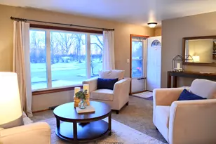 7424 S Chapel Dr, Oak Creek, WI 53154 - Photo 15