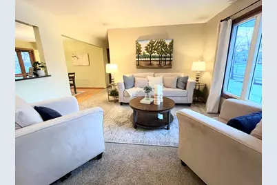 7424 S Chapel Dr, Oak Creek, WI 53154 - Photo 13