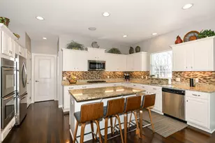 955 Dana Ln, Waukesha, WI 53189 - Photo 11