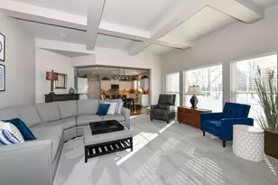 955 Dana Ln, Waukesha, WI 53189 - Photo 9