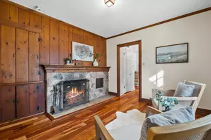 9421 N Lake Dr, Bayside, WI 53217 - Photo 13