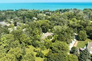 9421 N Lake Dr, Bayside, WI 53217 - Photo 49