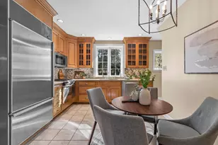 9421 N Lake Dr, Bayside, WI 53217 - Photo 9