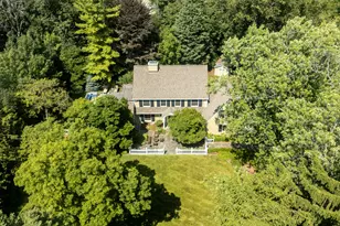 9421 N Lake Dr, Bayside, WI 53217 - Photo 39