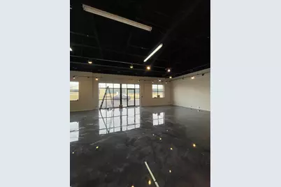 750  Veterans Pkwy #105, Lake Geneva, WI 53147 - Photo 7