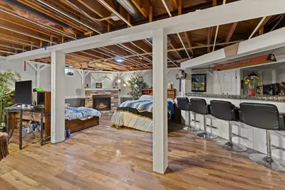 18765  Le Chateau Dr, Brookfield, WI 53045 - Photo 31