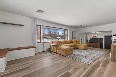 18765  Le Chateau Dr, Brookfield, WI 53045 - Photo 13