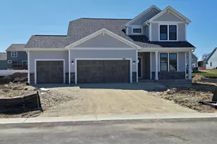 1499 Patton Dr, Hartford, WI 53027 - Photo 1