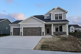 1499 Patton Dr, Hartford, WI 53027 - Photo 1