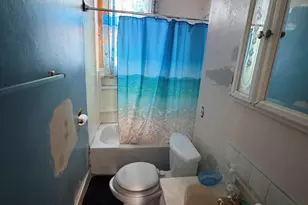 3543 S 17th St, Milwaukee, WI 53221 - Photo 7