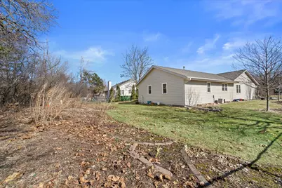 7245 S Hillendale Dr, Franklin, WI 53132 - Photo 51