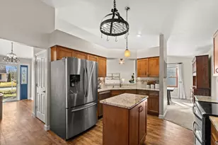 7245 S Hillendale Dr, Franklin, WI 53132 - Photo 15