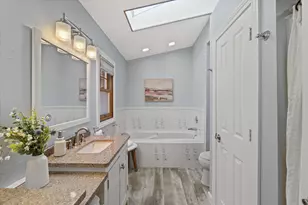 7245 S Hillendale Dr, Franklin, WI 53132 - Photo 27