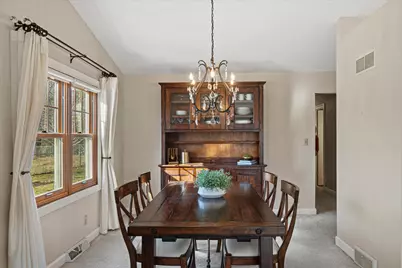 7245 S Hillendale Dr, Franklin, WI 53132 - Photo 11