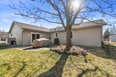 7245 S Hillendale Dr, Franklin, WI 53132 - Photo 49