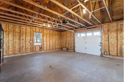 1052  Arrowhead Rd, Grafton, WI 53024 - Photo 41