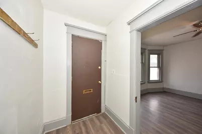 3413 W Vine St #3415, Milwaukee, WI 53208 - Photo 7