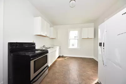 3413 W Vine St #3415, Milwaukee, WI 53208 - Photo 13