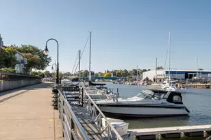 4 Gas Light Dr, Racine, WI 53403 - Photo 47