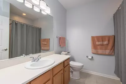 4  Gaslight Dr #211, Racine, WI 53403 - Photo 27