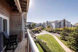 4 Gas Light Dr, Racine, WI 53403 - Photo 39