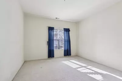 9405 S Cobblestone Way #A, Franklin, WI 53132 - Photo 11