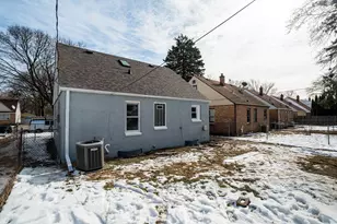 5161 N 64th St, Milwaukee, WI 53218 - Photo 27