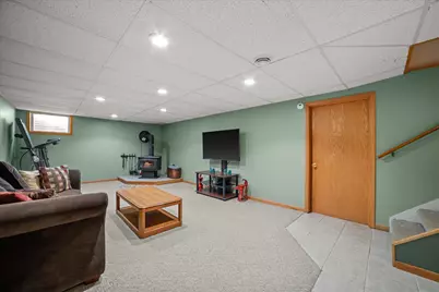 N2W27474  Arrowhead Trl, Pewaukee, WI 53188 - Photo 23