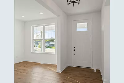 1007  Fairway Dr, Twin Lakes, WI 53181 - Photo 11