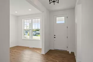 1007 Fairway Dr, Twin Lakes, WI 53181 - Photo 11