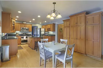 1100  Cooper Hawk Dr, Burlington, WI 53105 - Photo 9