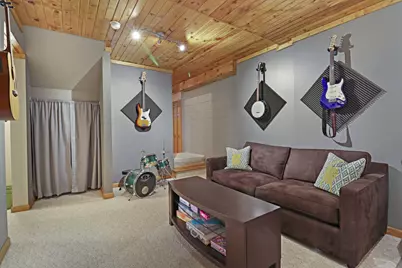 1100  Cooper Hawk Dr, Burlington, WI 53105 - Photo 29