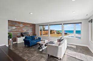 2533 Lakeshore Dr, Sheboygan, WI 53081 - Photo 13